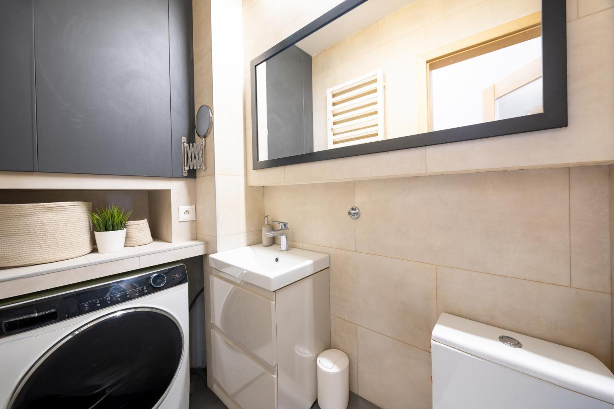 Stunning Apartment With Balcony Γκντανσκ Εξωτερικό φωτογραφία